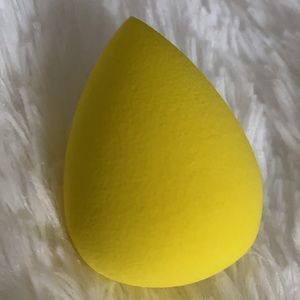 A brand-new yellow beauty blender for a beauty queen, that's you!